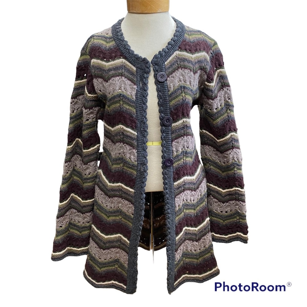Putumayo 100% Wool Sweater Cardigan Size L 3 Button Front Boho Casual Business